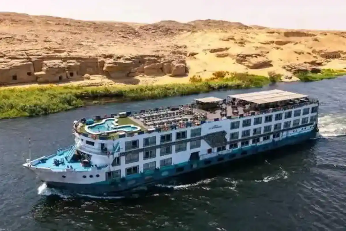 Private 4-Days 5-Star Nile Cruise with sightseeing