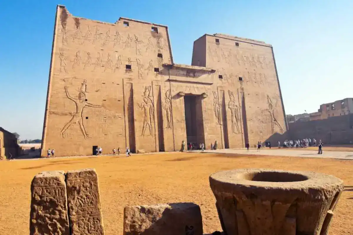 Circuit de 9 jours en Égypte : Le Caire, Louxor, Assouan et Abou Simbel avec vols et visites touristiques