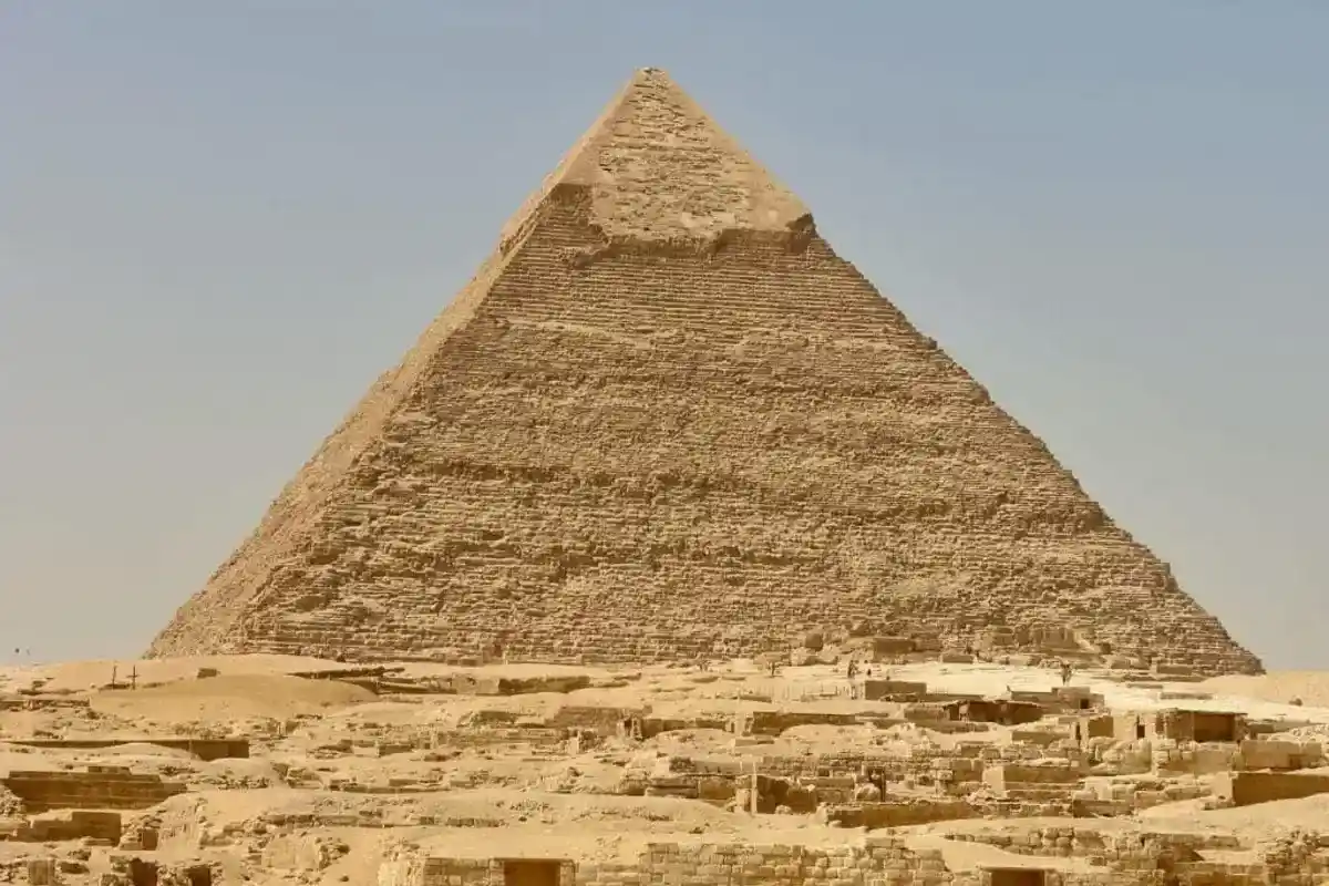  6-Day Egypt Tour: Pyramids, Alexandria & Luxor Temples