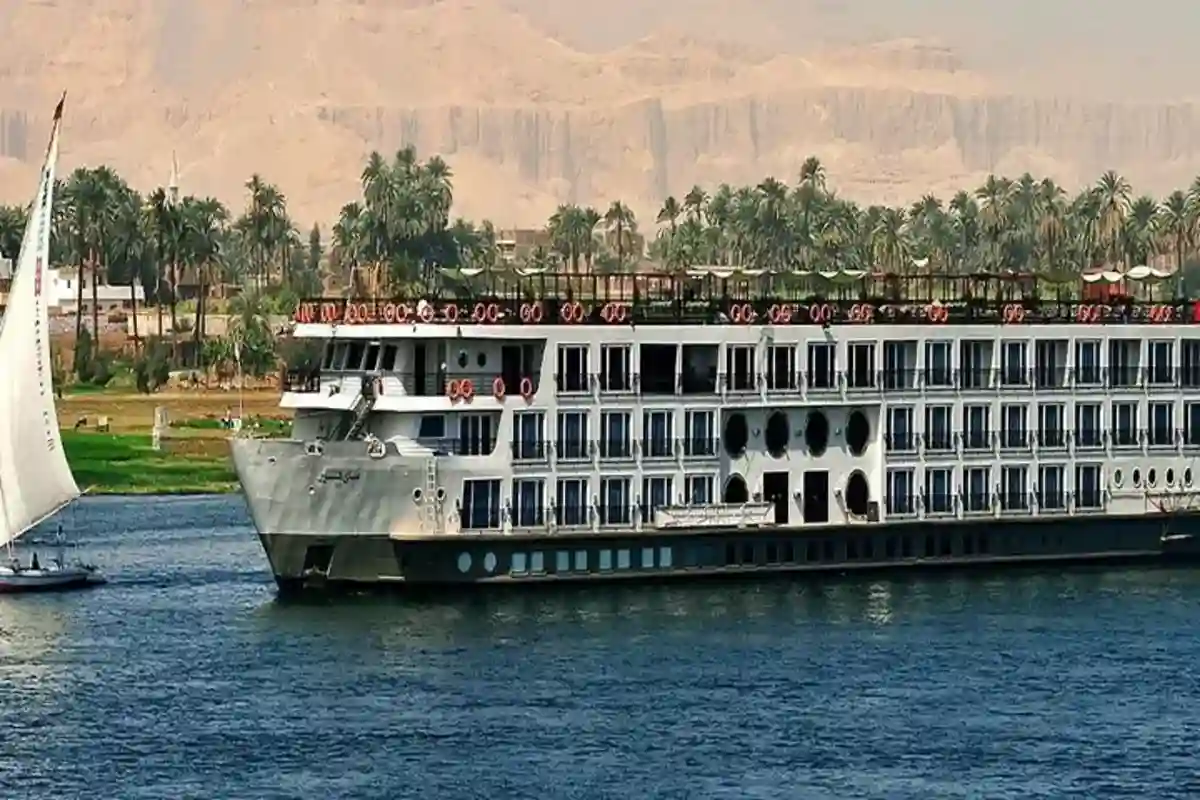 Luxury Nile Cruise Aswan to Luxor 4 Days | 5-Star Nile Cruise 
