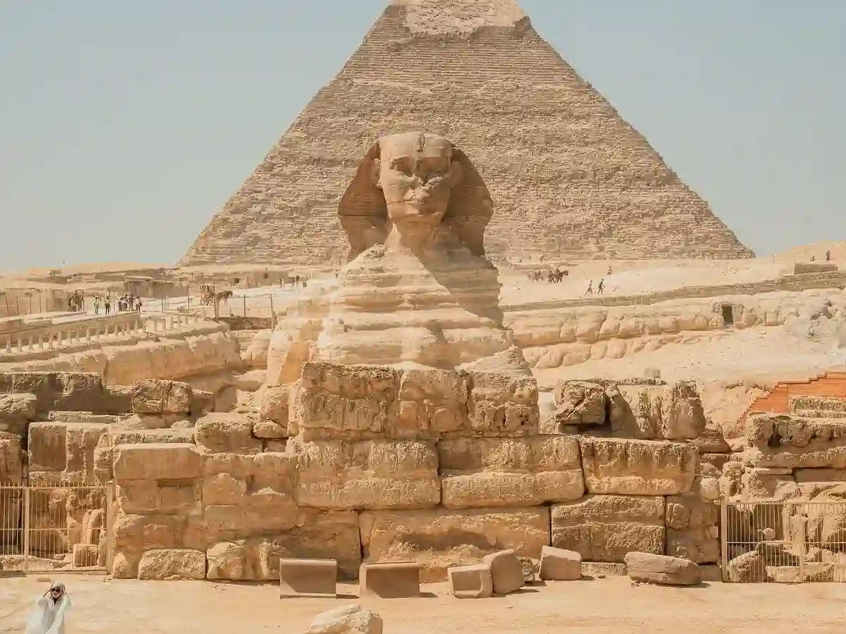 14 Day Egypt Tour Package | Cairo, Nile Cruise, Luxor, Hurghada & Alexandria