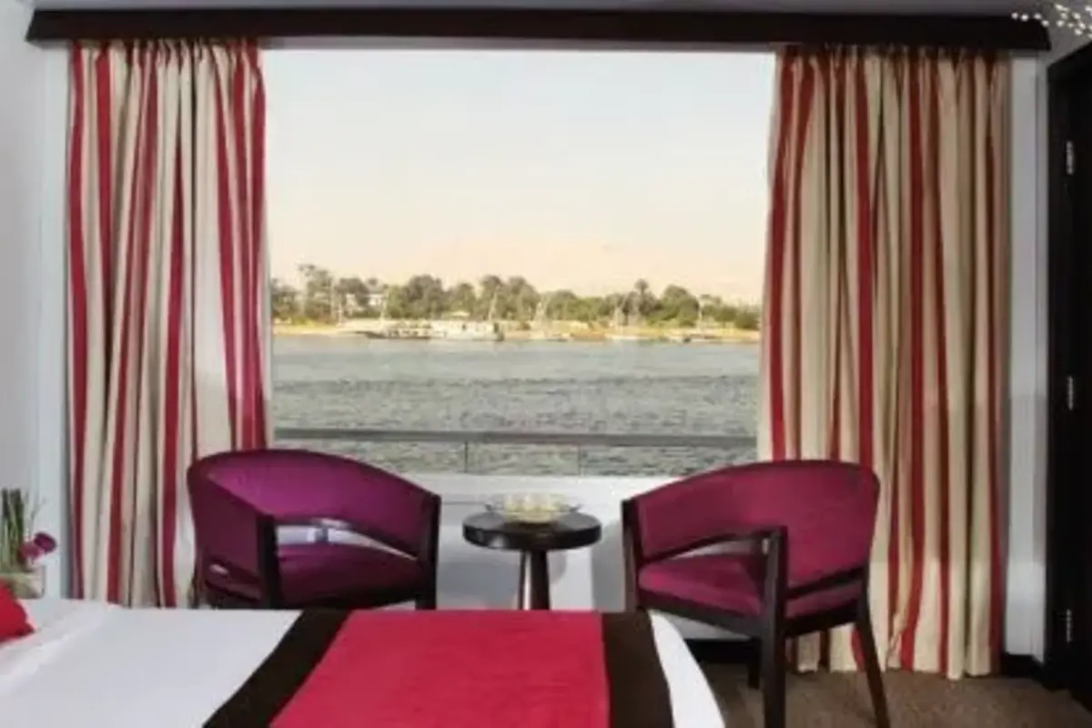 Luxury Nile Cruise Aswan to Luxor 4 Days | 5-Star Nile Cruise 