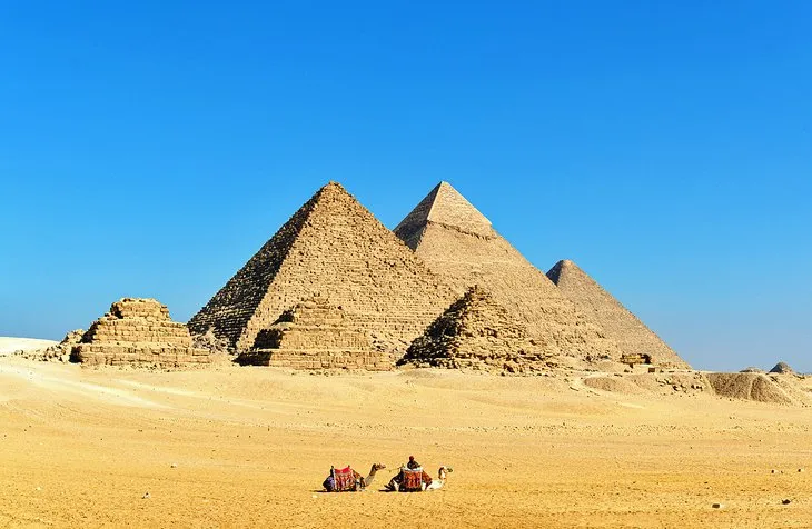 9 Days Egypt Tour: Cairo, Luxor, Aswan & Abu Simbel with Flights & Sightseeing