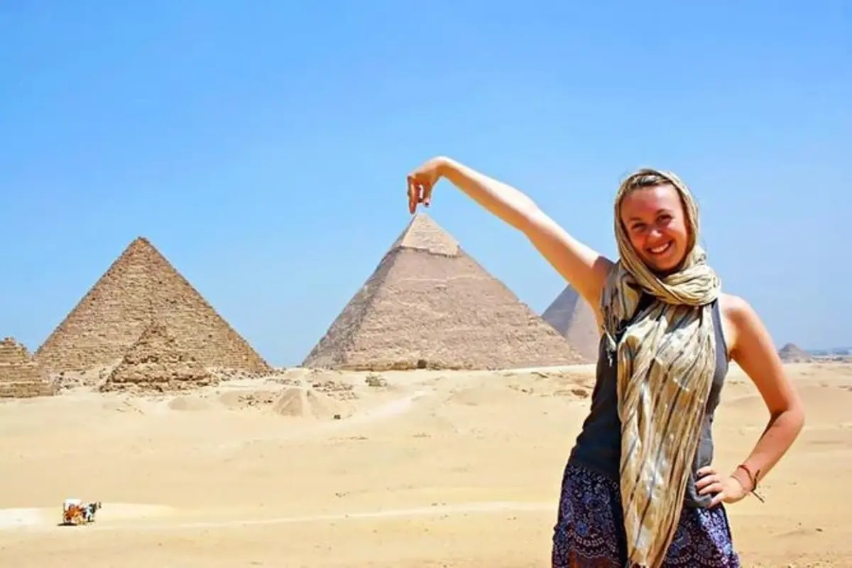 From Hurghada Giza Pyramids Trip With Small Group