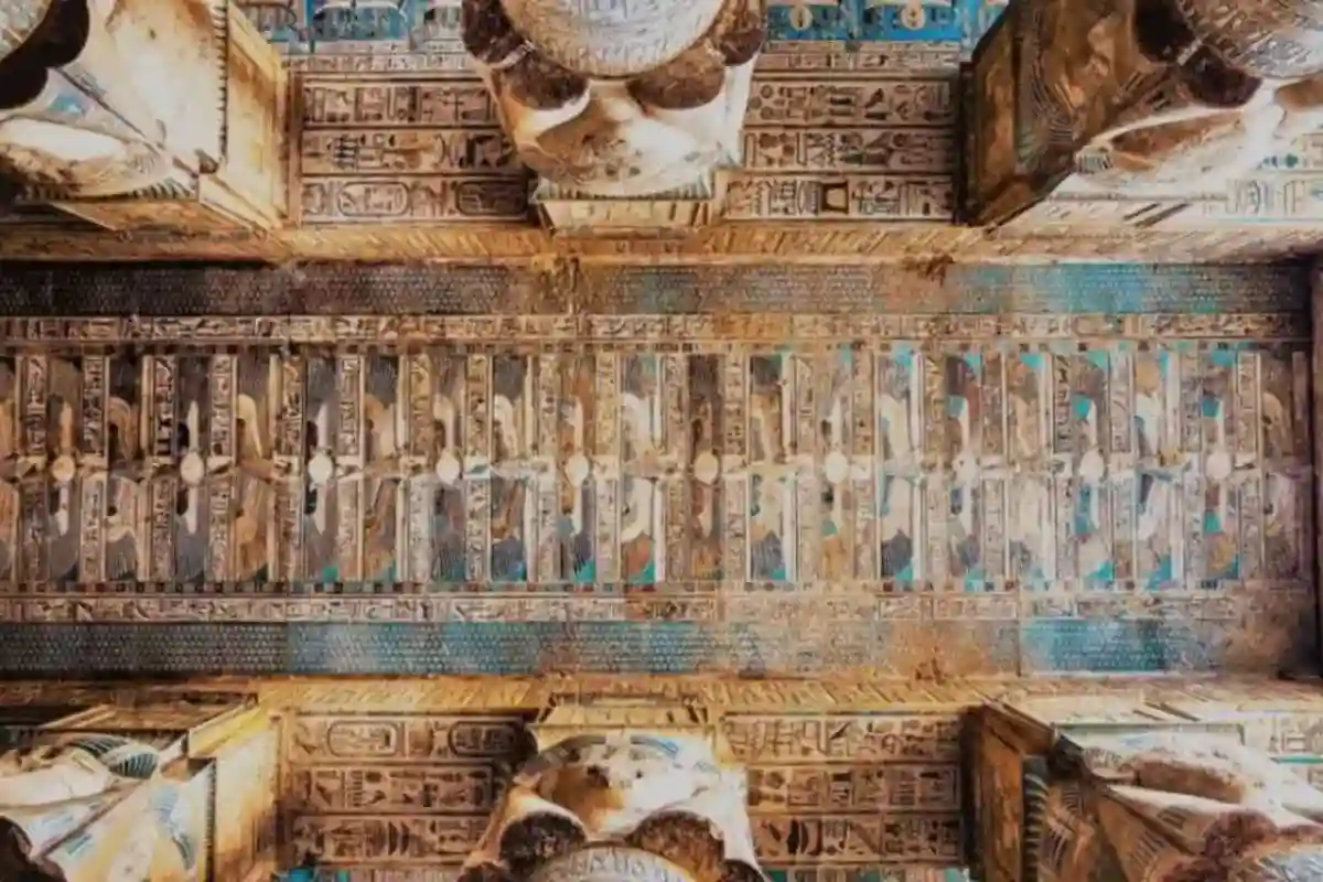 Visite privée des temples de Dendérah et d'Abydos au départ de Louxor