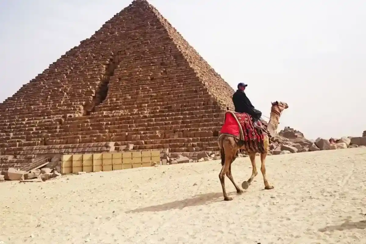 Cairo Day Tour to Pyramids of Giza & Grand Egyptian Museum | Private Tour