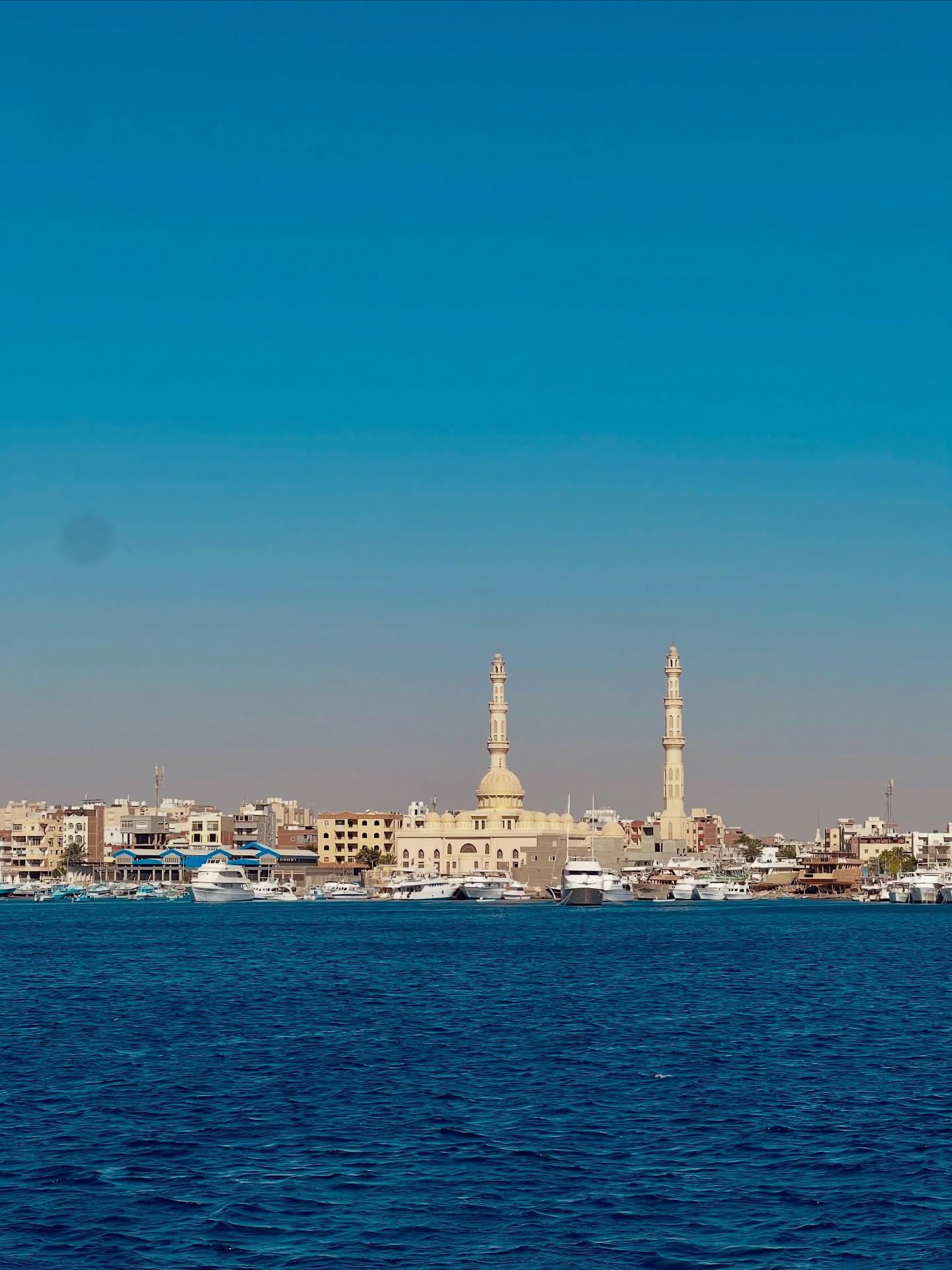 Hotel- und Kreuzfahrtbuchungen