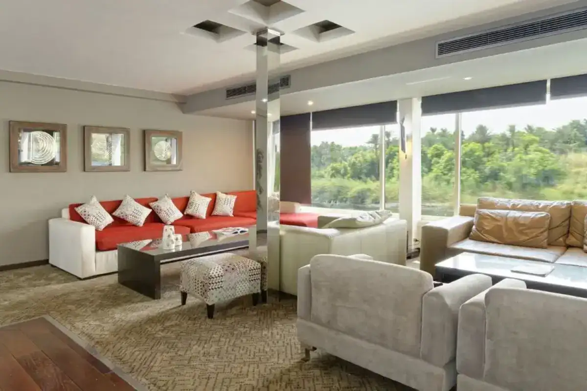 4-Day 3-Night Nile Cruise from Aswan to Luxor: Abu Simbel Include 